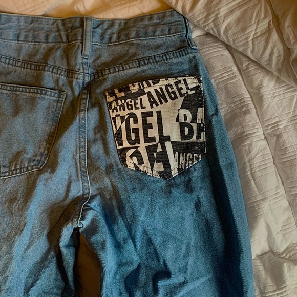 DETAILED JEANS - Picture 3 of 3